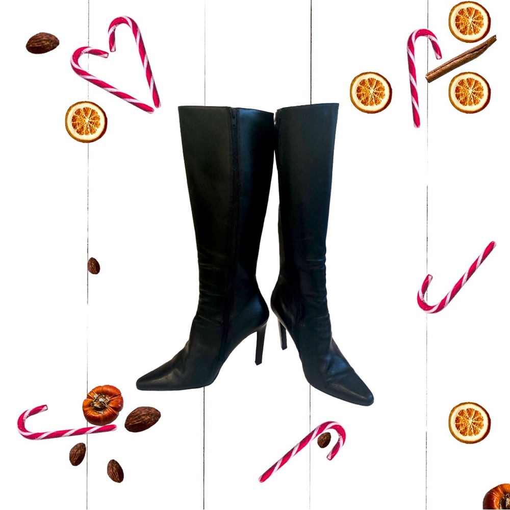 Newport News Stiletto Boots sz. 8 1/2 M